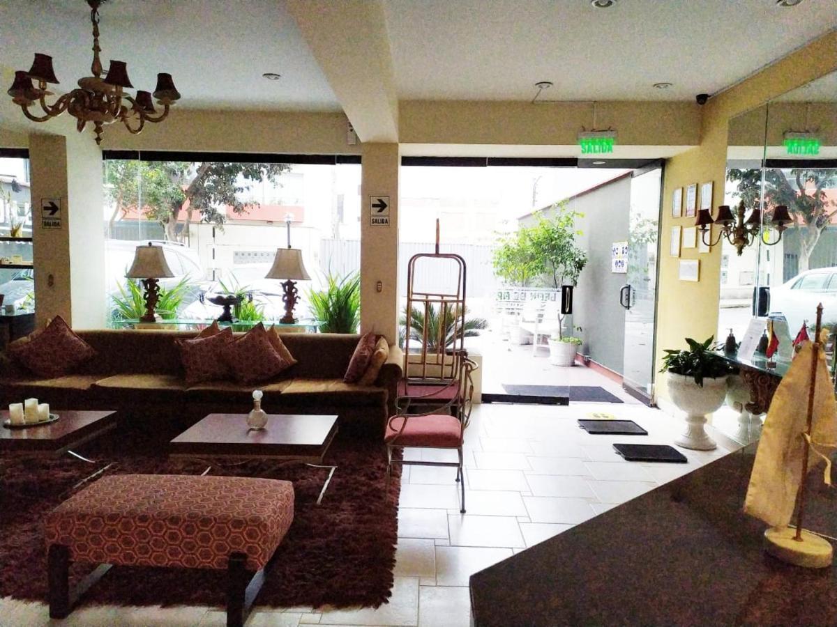 Leon De Oro Inn & Suites Lima Exterior photo